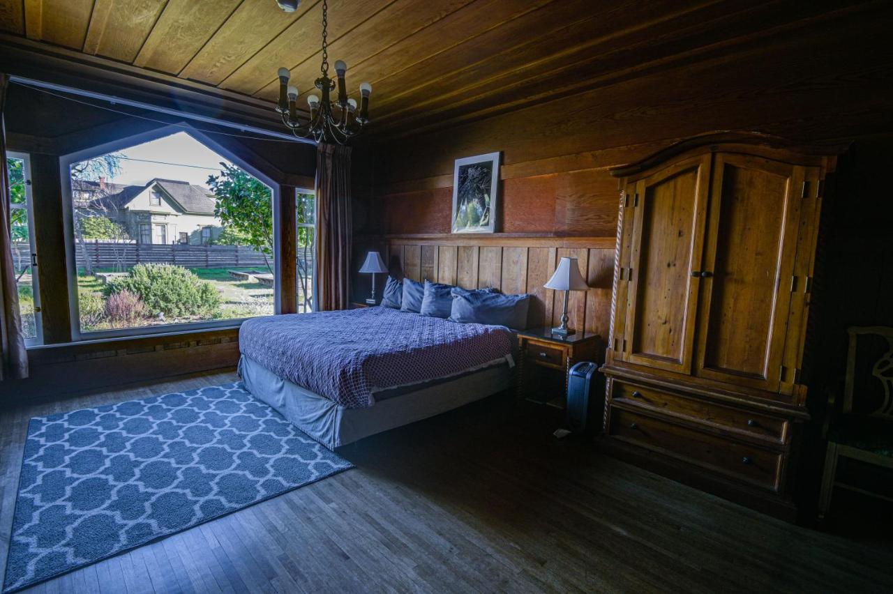 The Captains Quarters Fort Bragg Exterior photo