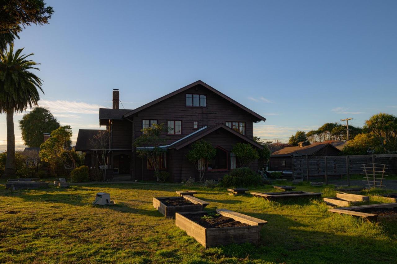 The Captains Quarters Fort Bragg Exterior photo